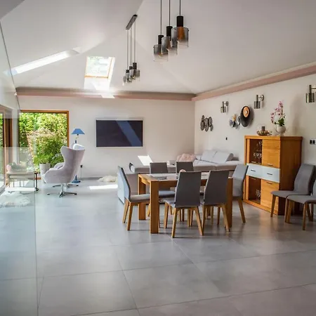 Alesandro Δωμάτια σε οικογενειακή κατοικία Ζακοπάνε