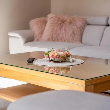 Δωμάτια σε οικογενειακή κατοικία Alesandro Ζακοπάνε